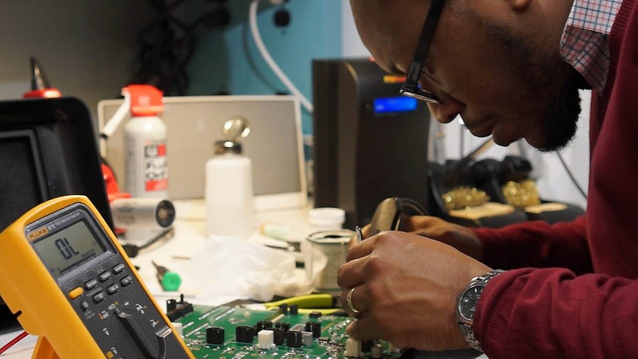 Shell TechWorks engineers at work in a workshop